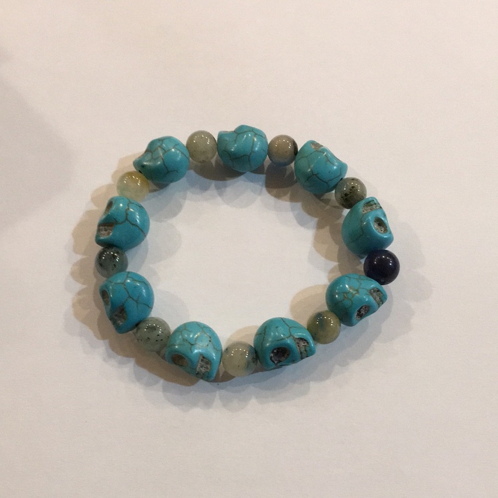 Turquoise Stone Skulls and Green Agate Beaded Shaman Healing Bracelet